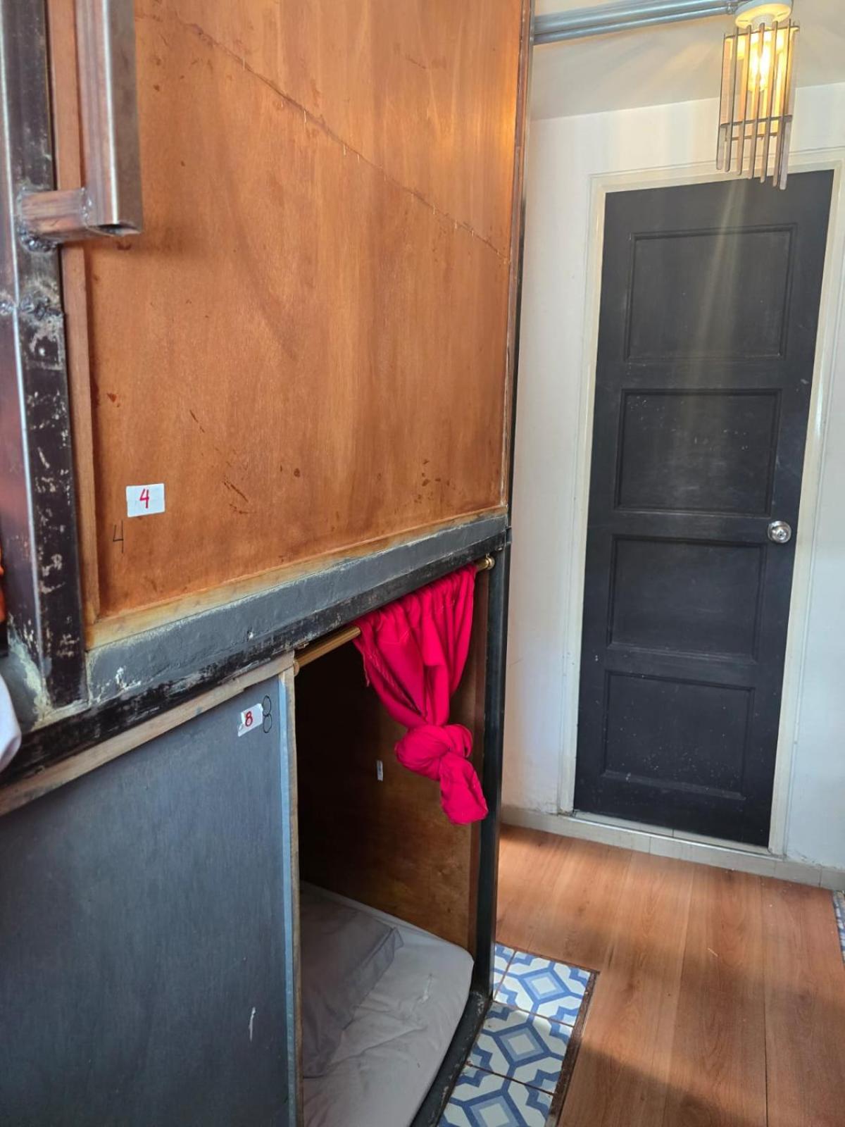 Portelli Hostal Zona G- Para Extranjeros โบโกตา ภายนอก รูปภาพ