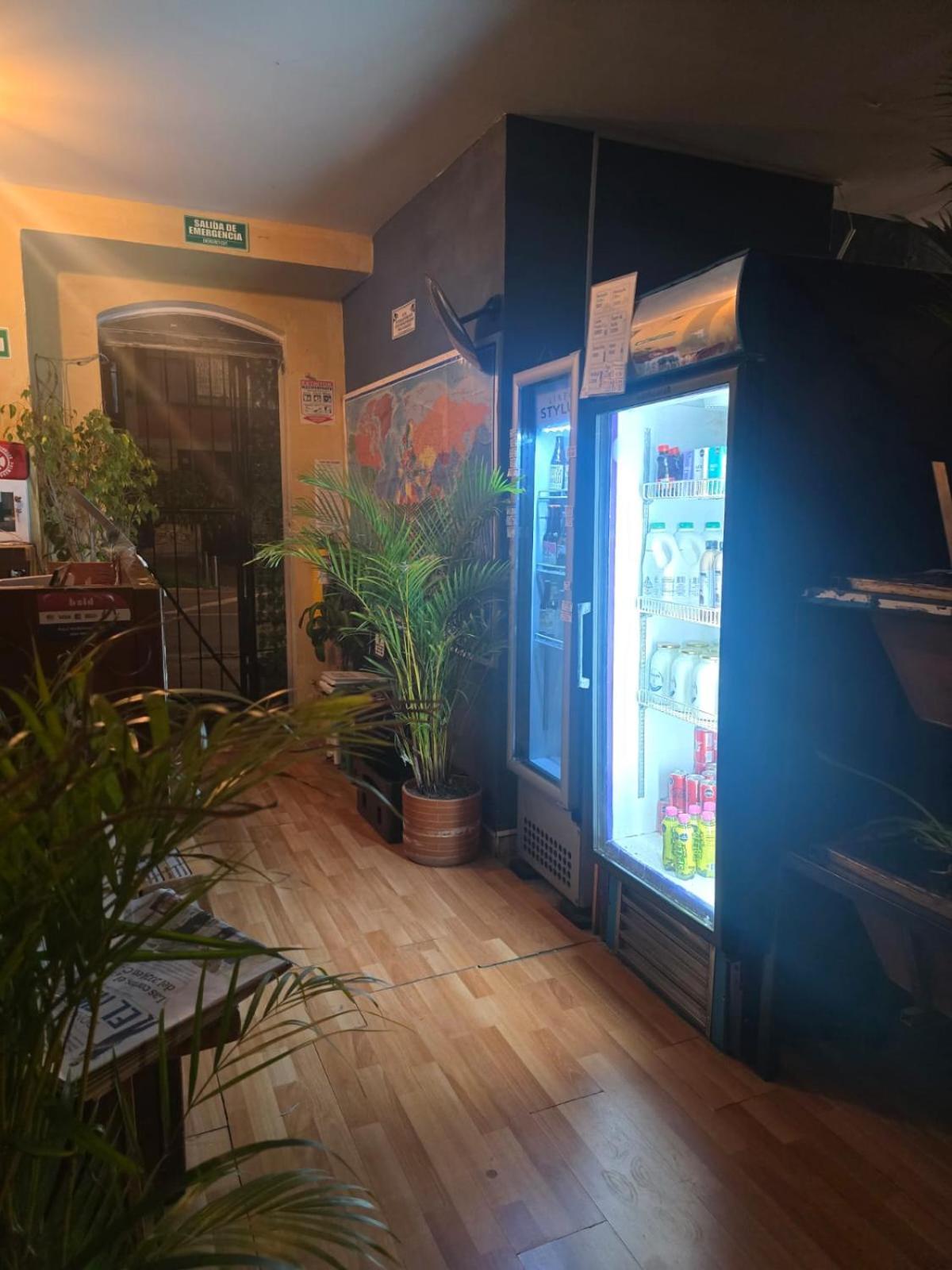 Portelli Hostal Zona G- Para Extranjeros โบโกตา ภายนอก รูปภาพ